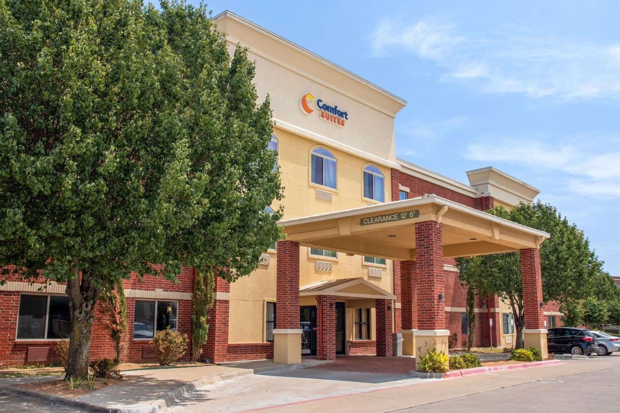 Comfort Suites Mckinney-Allen Exterior photo